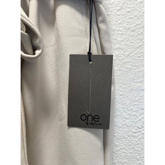 NWT Chapter One Womens Beige Cargo Pants With Tie Waist & Pockets Straight Leg A - Picture 5 of 6